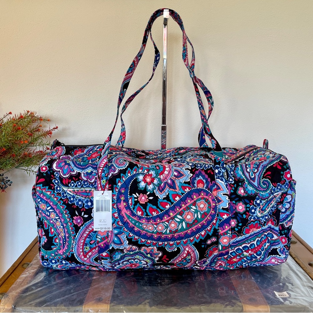 Vera Bradley Large Duffel bag in Haymarket Paisley NWT - Picture 9 of 9